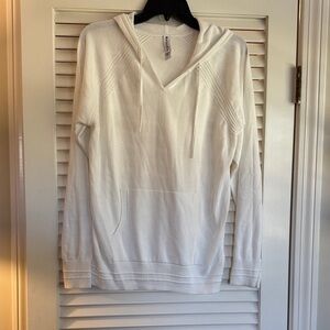 Athleta White Knit Top